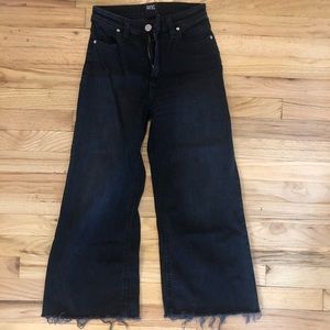 BDG Cropped Wide leg jeans
